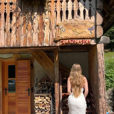 In Goldilocks Апартаменты