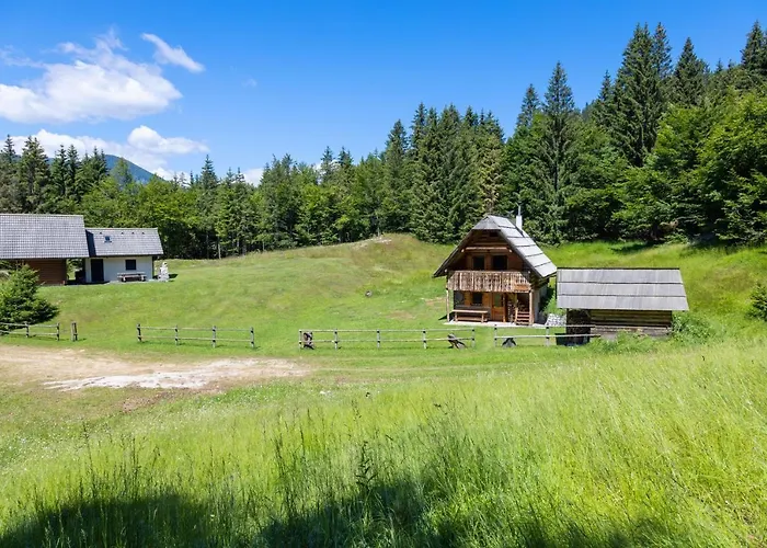 Apartment In Goldilocks *